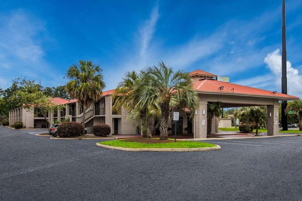 Econo Lodge 乔治敦 外观 照片